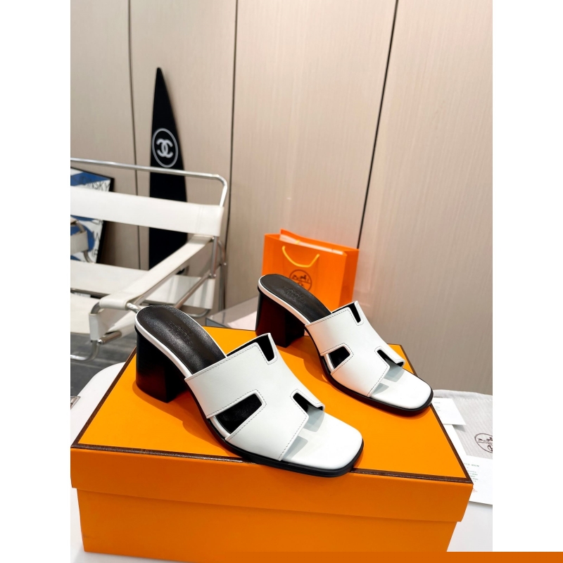 H**mes slippers